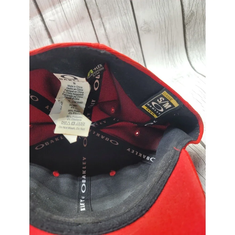 Oakley metal gascan